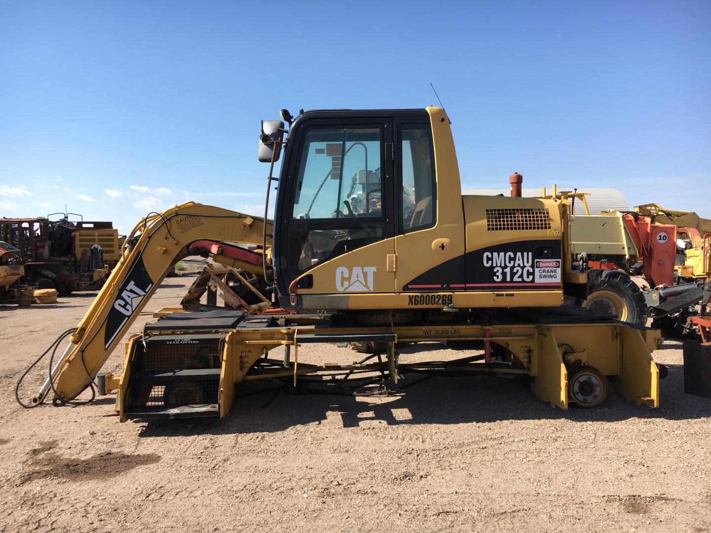 ./imagenes/INVOICE/2019/16730/EXCAVADORA FERROVIARIA CAT 312 (6).JPG